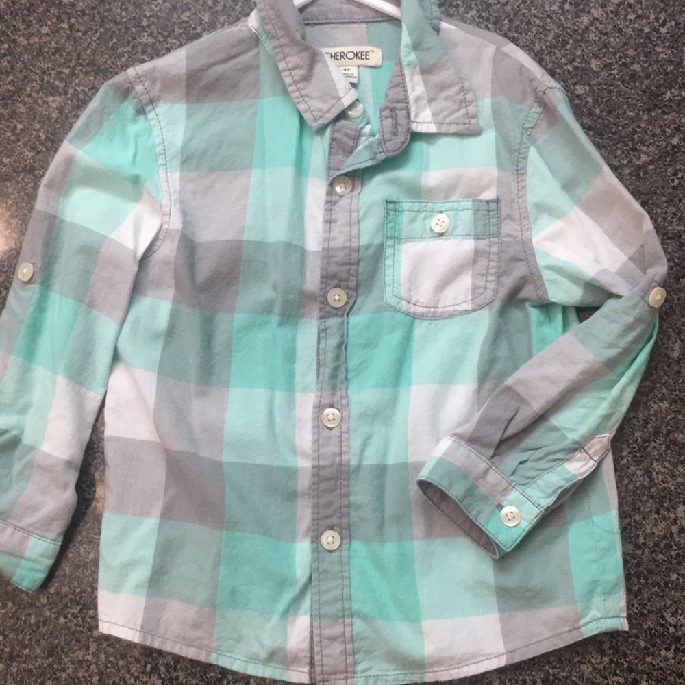 Boys long sleeve button up shirt